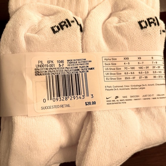 Nike Kids Cushioned Crew Socks, 6 Pairs, Sock Size 5-7, Shoe Size 10C- 3Y - Picture 3 of 4